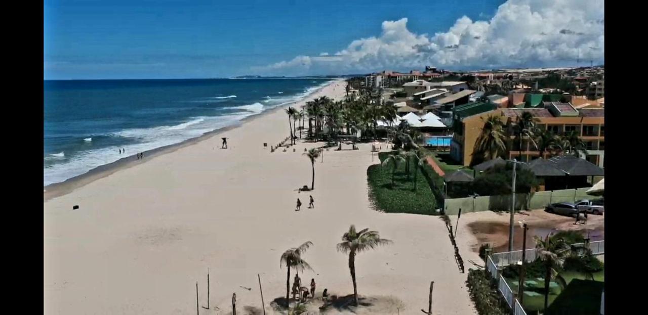 Paraiso Das Dunas - Apartamento A Beira Mar Com Jacuzzi - Proximo Ao Beach Park アキラス エクステリア 写真